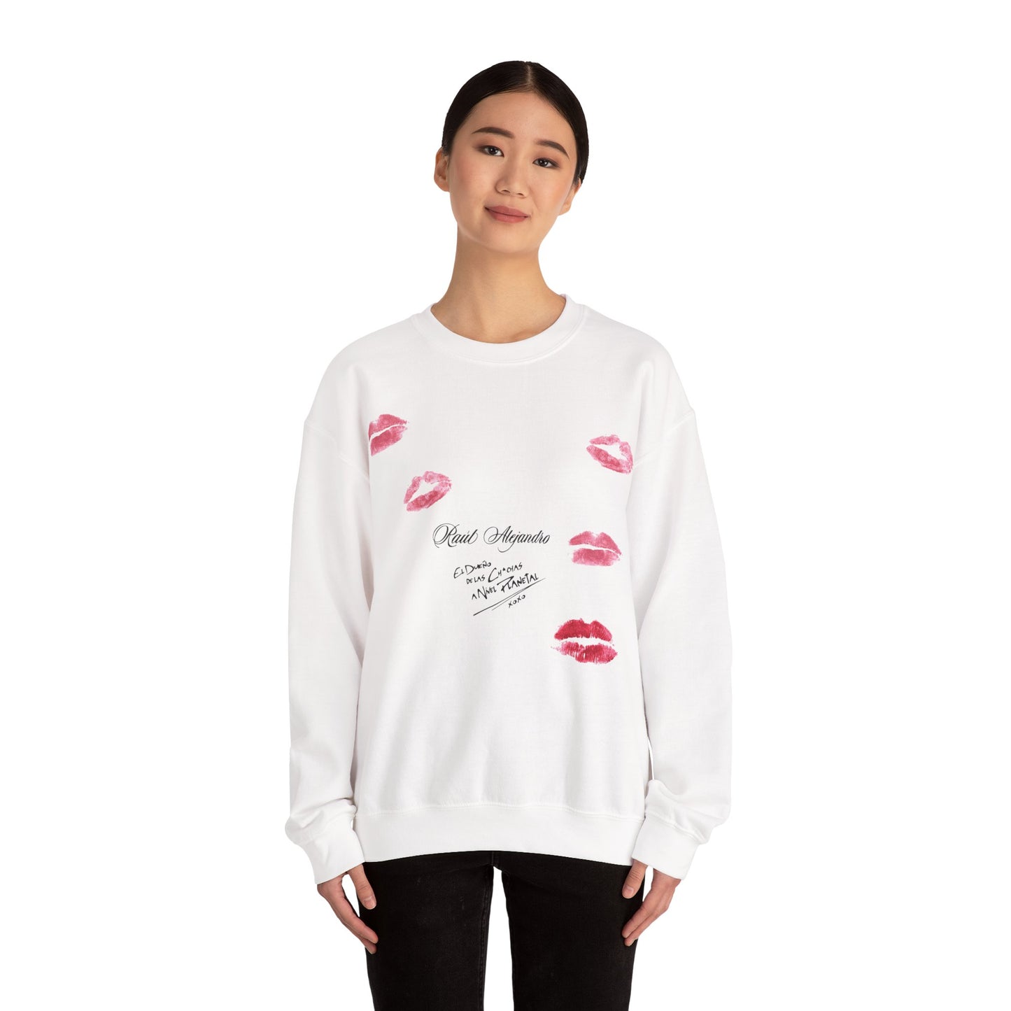 Laufey Tour Merch XOXO WHite Tour Crewneck